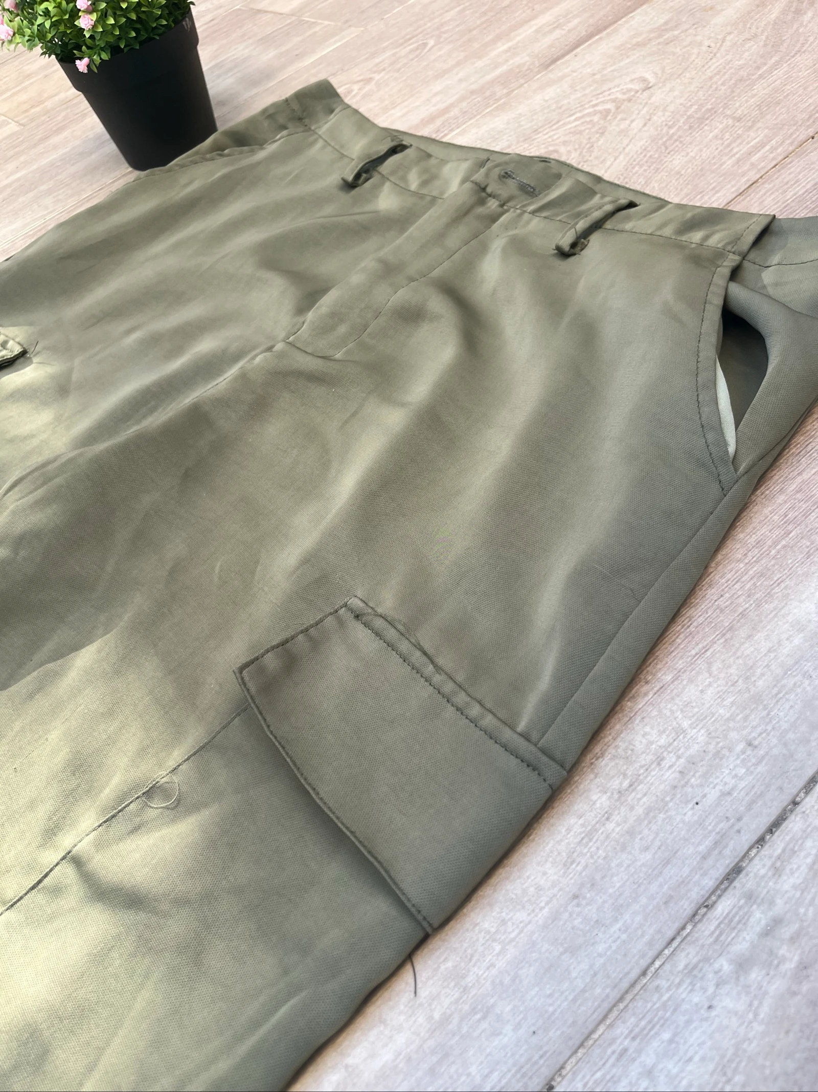 Calça Cargo Verde Caqui | Tamanho G | Tornozelo Elástico – photo 2